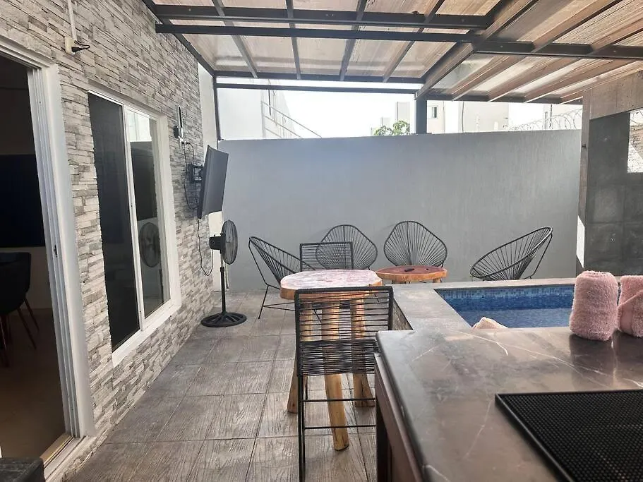 Villa Paradise פלאייה דל כרמן
