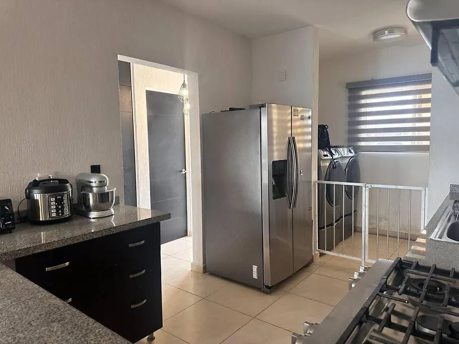Villa Paradise פלאייה דל כרמן